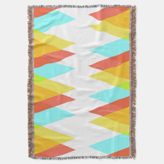 Couverture Triangles jaunes, rouges et bleus cadets (devant Vertical)