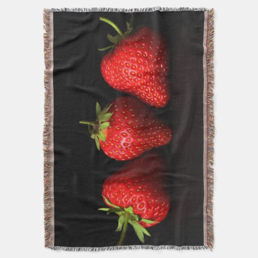 Couverture Trois Fraises Sur Tbcnm Noir (devant Vertical)