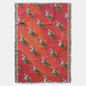 Couverture Vache Highland à Santa Hat Motif sur Red (devant Vertical)