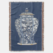 Couverture Vase en porcelaine bleue et blanche de Vision Stud (devant Vertical)