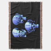 Couverture Voir Entendre Parler Pas De Crânes Maléfiques Jete (devant Vertical)