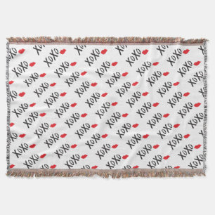 Couverture XoXo-Étreinte-Baiser-avec-Rouge-Lèvres