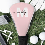 Couvre-club De Golf Blush rose moderne Girl Script Nom Monogramme<br><div class="desc">Créez Votre Propre Femme Personnalisée Blush Pink Modern Girly Script Nom Monogram Golf Head Cover. Cette couverture élégante et élégante de la tête de golf est ornée d'un arrière - plan rose pâle et doux qui apporte une touche ludique au vert. Le design présente une initiale blanche et audacieuse associée...</div>