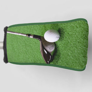 Couvre-club De Golf Club de golf et balle sur la surface verte Putter