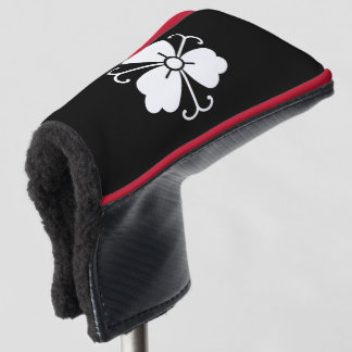 Couvre-club De Golf Trois floraisons de glycine avec des vignes