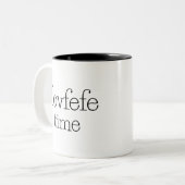 Covfefe Tweekleurige Koffiemok (Voorkant links)