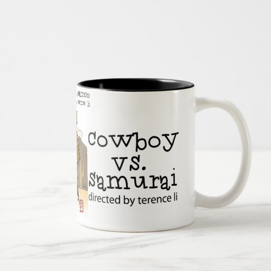Cowboy contre la tasse samouraï (Droit)