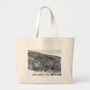 Cowboy gescheiden van zijn kudde. grote tote bag