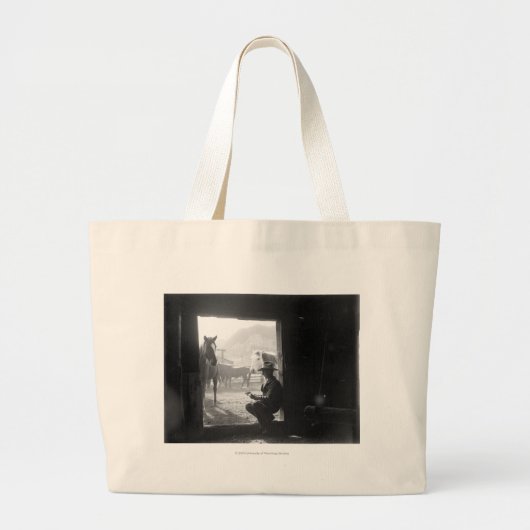 Cowboy in een deur met paarden grote tote bag (Voorkant)