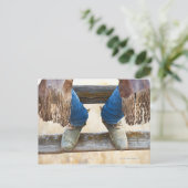 Cowboy laarzen op hek briefkaart (Staand voorkant)