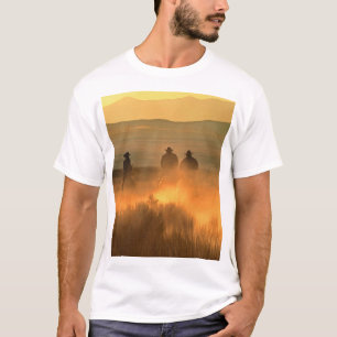 Cowboy Trio: Bergachtige achtergrond galop. T-shirt