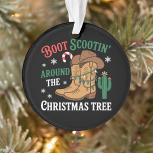 Cowboy Xmas qui fait du boot scootin autour de l'a