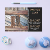 cowboylaarzen van antiek hout voor westerse mode flyer (Enkel)