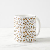 Cozy Autumn Coffee Pattern Mug with Fall Leaves (Devant droit)