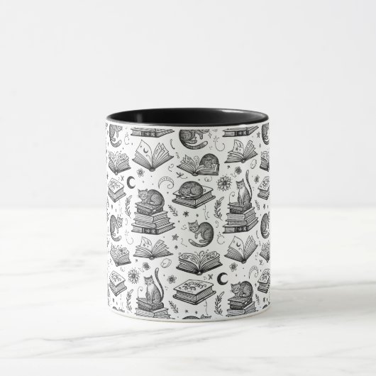 Cozy Black and White Cat on Books Pattern Mug Mok (Midden)