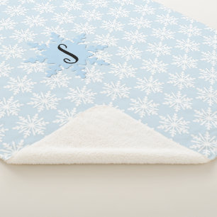 Cozy Monogram Snowflake Sherpa Backed Blanket Deken