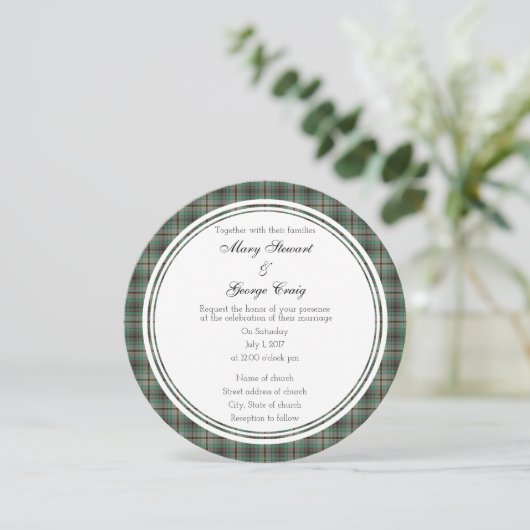 Craig Scottish Mariage Round Invitation (Debout devant)