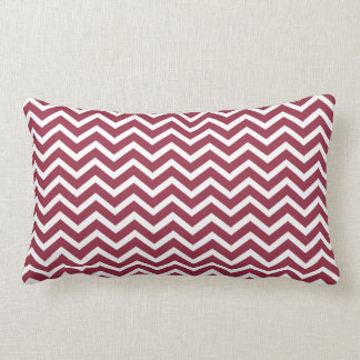 Cranberry Chevron Lumbar Pillow Kussen