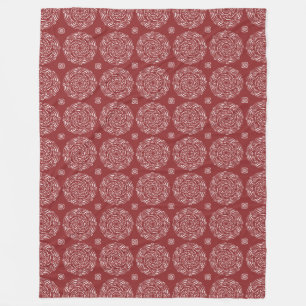 Cranberry Mandala Fleece Deken