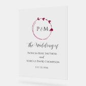 Cranberry Red Simple Heart Wreath Wedding (Angle)