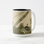 CRANE D'INGÉNIERIE DU NORD-OUEST SHOVEL MUG DÉBUT (Devant droit)