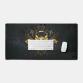 Crâne d'oiseaux dorés sur arrière - plan noir (Clavier et souris)