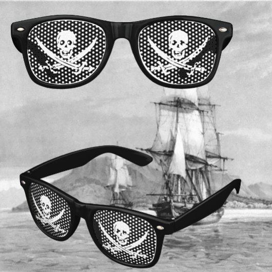 Crâne pirate et lunettes croisées