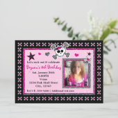 Crâne rose et os croisés Coeurs Photo Invitation (Debout devant)