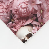 Crânes et fleurs ! Couverture rose et crème ! (Coin)