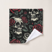 Crânes et roses rouges florale gothique (Gant de toilette)