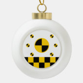 Crash Test Markers Graphics Keramische Bal Ornament (Voorkant)