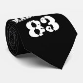 Cravate 1983 Fabriqué En 83 (Roulé)