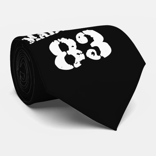 Cravate 1983 Fabriqué En 83 (Roulé)