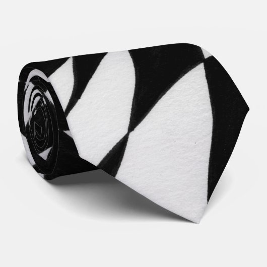 Cravate #1 optique par Michael Moffa (Roulé)