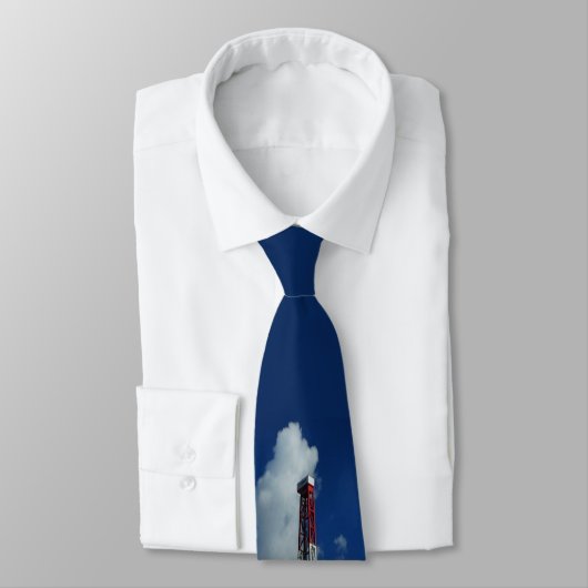 Cravate 2 d'impression d'installation de pétrole (Attaché)