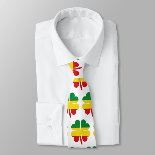 Cravate 4 Clocher de feuille en rasta rouge jaune vert (Attaché)