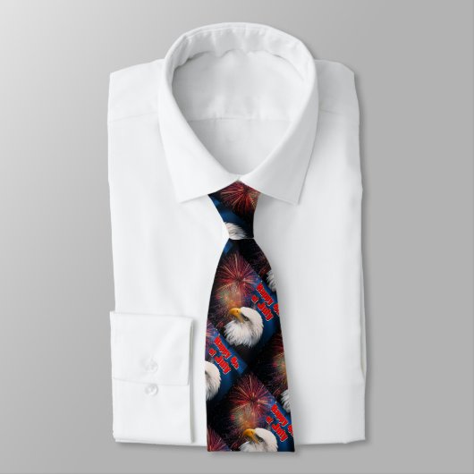 Cravate 4 juillet 1 heureux (Attaché)