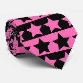 Cravate à rayures roses et noires chaudes (Motif é (Roulé)