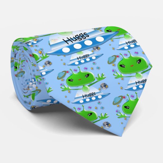 Cravate Adorables Aliens de l'Espace Vert avec un Vaisseau (Roulé)