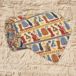 Cravate Ancienne Egypte Collage de graphismes égyptiens<br><div class="desc">Ajoutez une touche historique à toute tenue avec cette cravate à thème égyptienne antique. Inspiré par l'oeuvre découverte dans les pyramides d'Egypte, cette cravate présente mes illustrations d'un assortiment de motifs égyptiens dont le dieu Thoth, la déesse du chat Bastet, le scarabée sacré, le signe de vie, la reine Nefertiti,...</div>