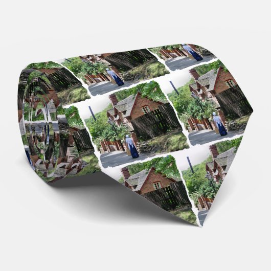 CRAVATE ANGLETERRE VICTORIENNE (Roulé)