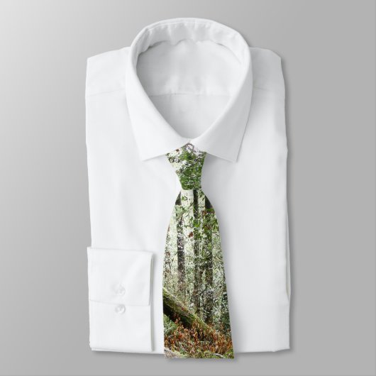 Cravate Arbres de feuille en bois de forêt augmentant (Attaché)