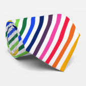 Cravate Arc-en-ciel et rayures blanches (Roulé)