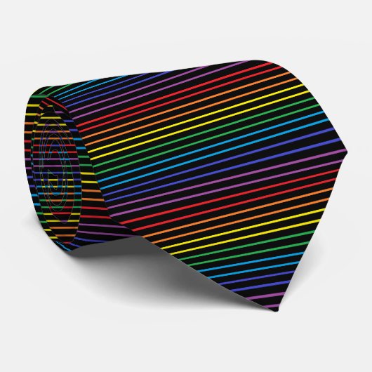 Cravate Arc-en-ciel pointu Noir (Roulé)