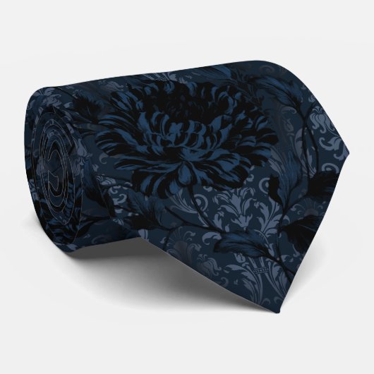 Cravate Aristocrate en damas floral bleu marine foncé (Roulé)