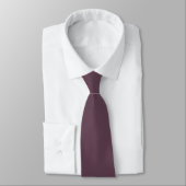 Cravate Aubergine Élégant Monogramme + Nom (Attaché)