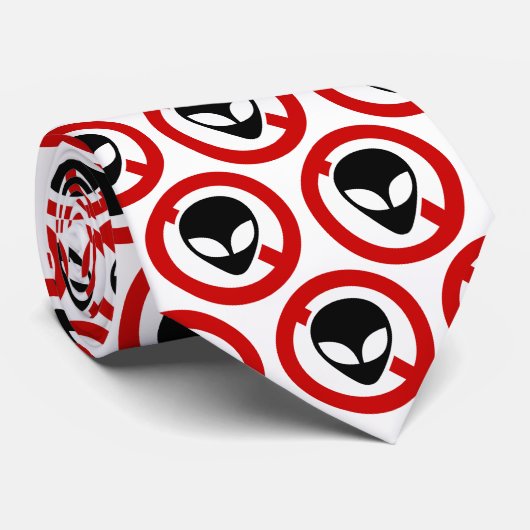 CRAVATE AUCUN ALIEN (Roulé)