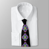 Cravate avec croix (Attaché)