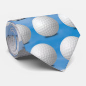Cravate balles de golf blanches sur l'arrière - plan ciel (Roulé)