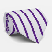 Cravate Bandes minces verticales violettes et blanches (Roulé)